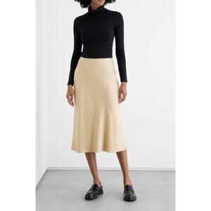 NWT Iris & Ink Ivory Tilda Milano Wool Blend Fluted A Line Skirt Size L